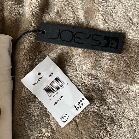 Joe’s Capri White Jeans- NWT - Picture 6 of 6